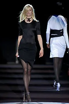 Look 17